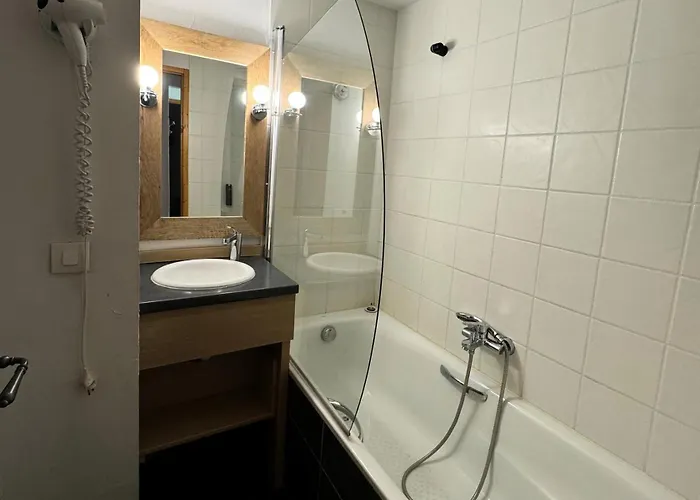 Апартаменты Le Centaure - Bel Avec Grand Sejour - Aux Pieds - Exposition Sud Ouest Mae-0671 Ла-Плань